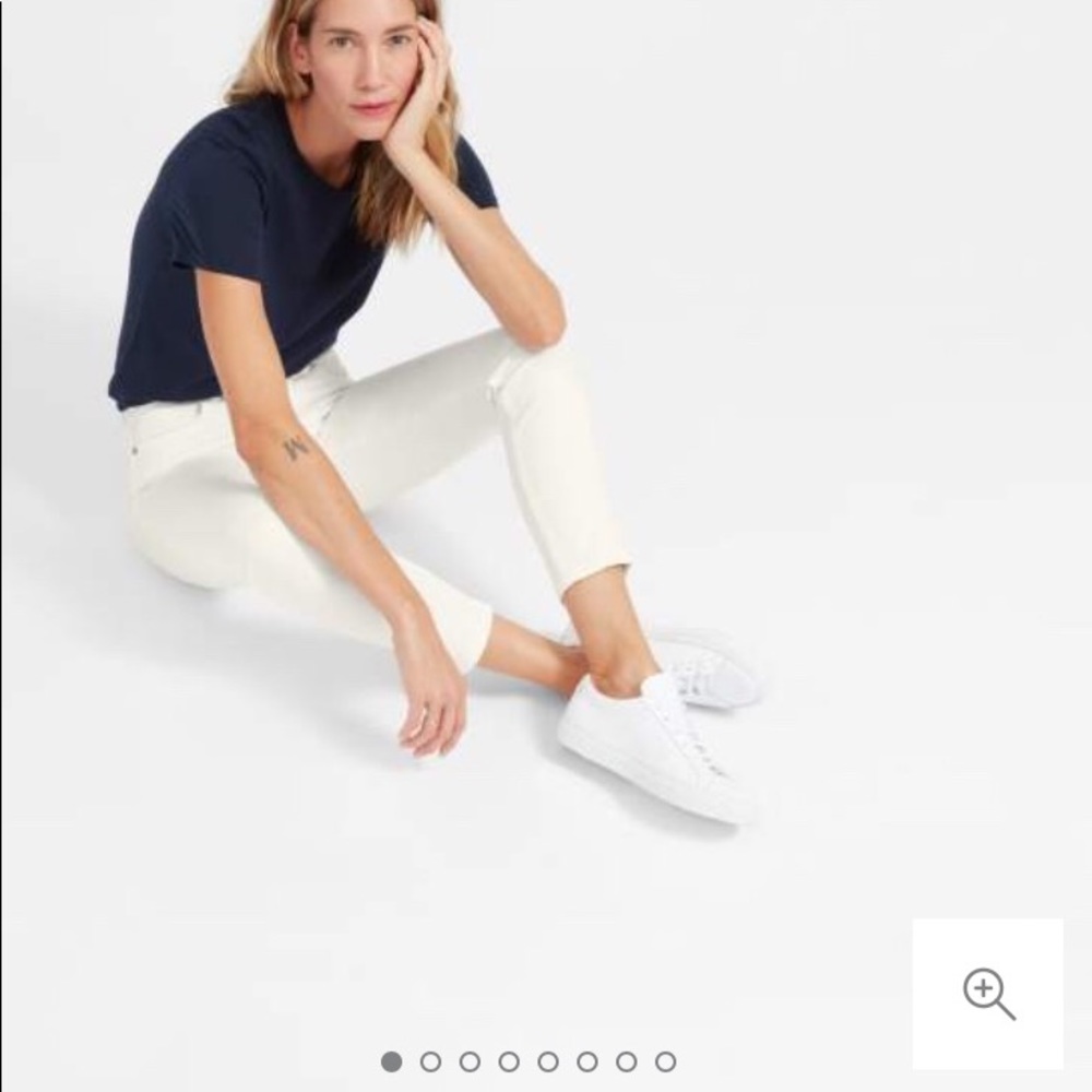 White everlane skinny ankle jeans